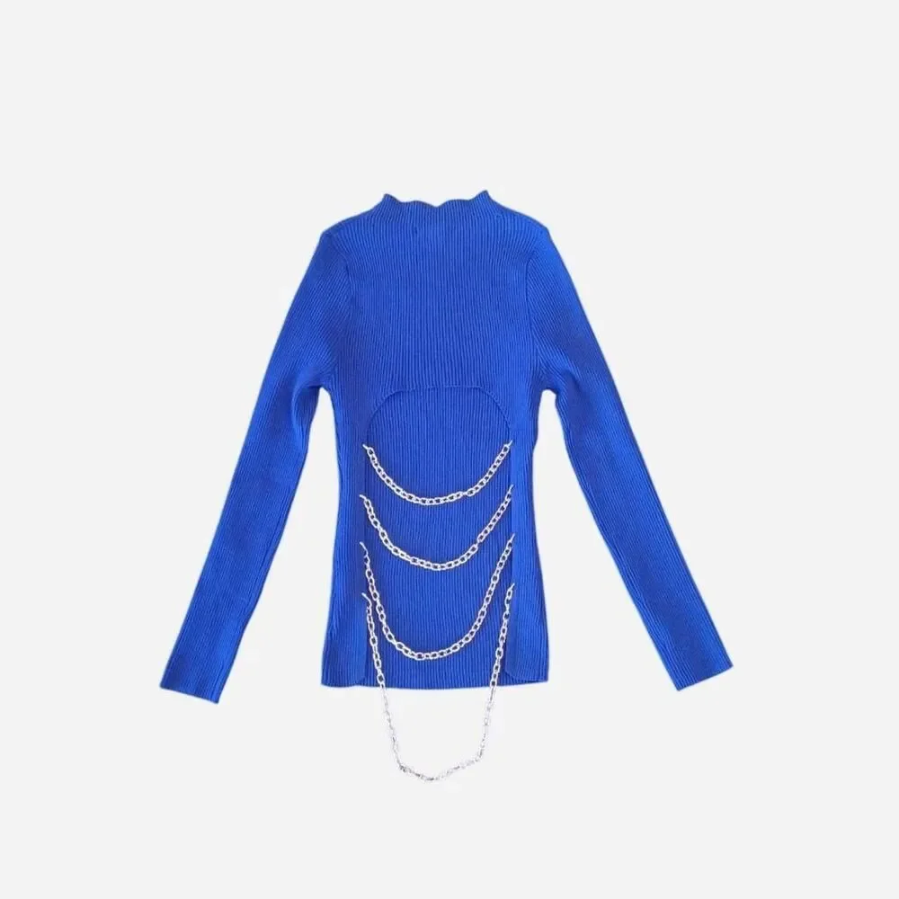 New Look Ribbed Mock Neck Chain-Back Top - Picture 2 of 3
